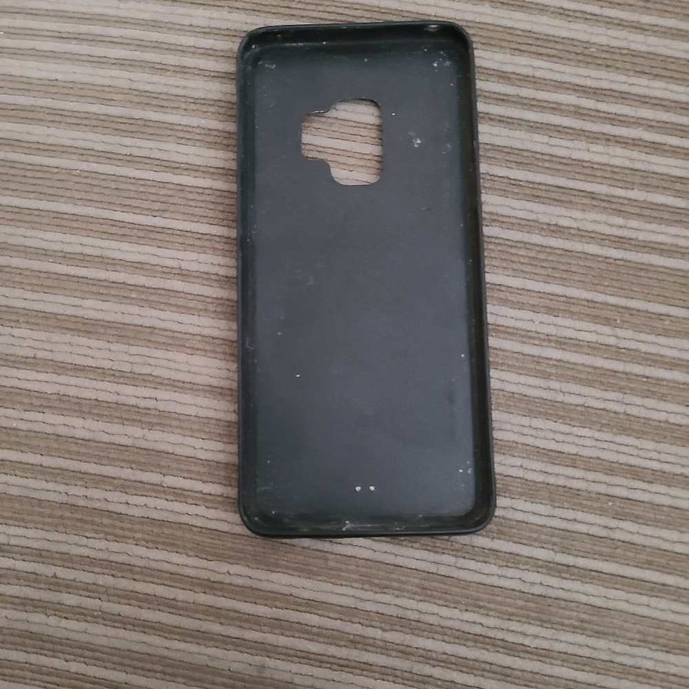 Phone case - Picture 3 of 3